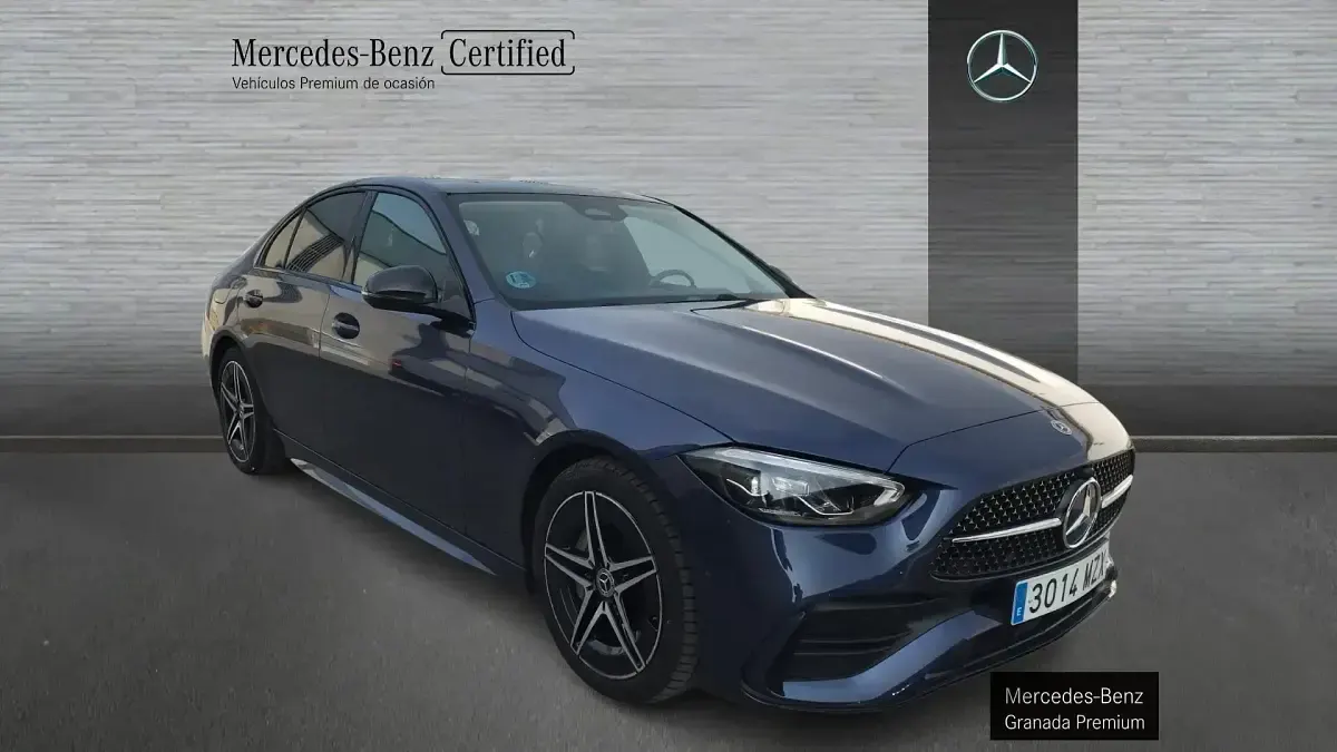 Usado Mercedes C220 200 CV (147 kW) 2025 Azul Berlina