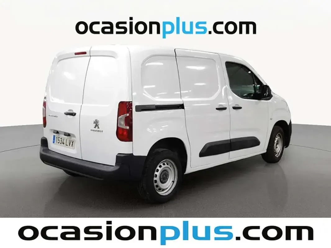 Usado Peugeot Partner S 102 CV (75 kW) 2022 Blanco Monovolumen