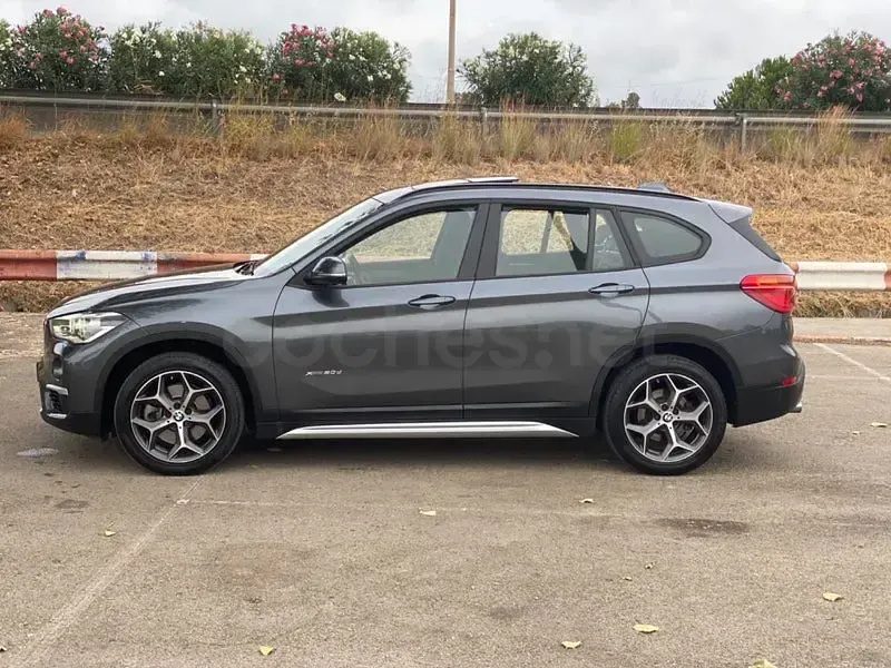 Usado BMW X1 xLine 190 CV (139 kW) 2016 Gris / plata SUV