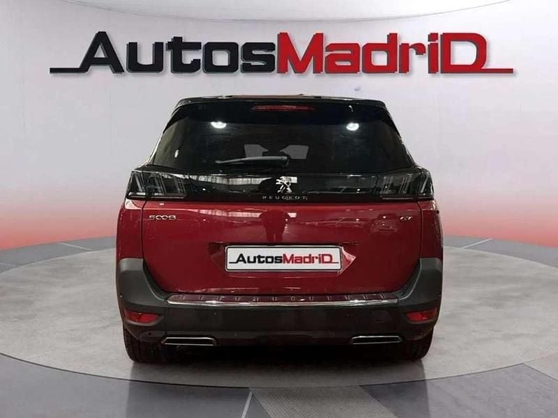 Usado Peugeot 5008 GT 131 CV (96 kW) 2021 Rojo SUV