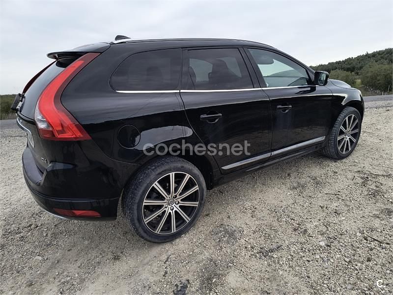 Usado Volvo XC60 Summum 181 CV (133 kW) 2014 Negro SUV
