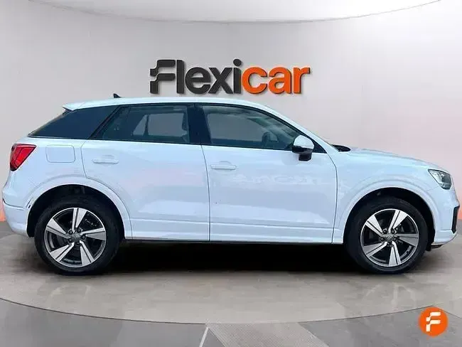 Usado Audi Q2 Sport 116 CV (85 kW) 2019 Azul SUV