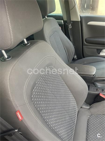 Usado Seat Exeo Style 120 CV (88 kW) 2009 Azul Familiar