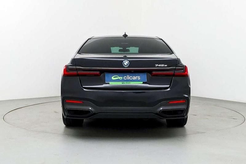 Usado BMW 745e 394 CV (289 kW) 2022 Gris Berlina