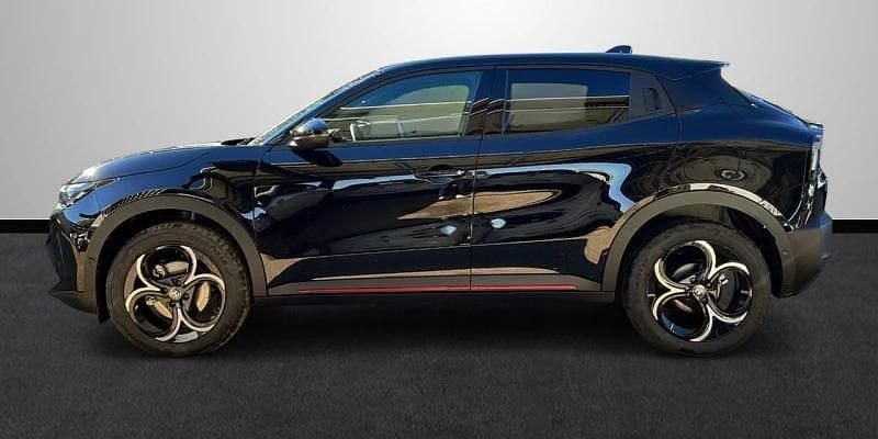 Nuevo Alfa Romeo Junior Edizione Speciale 145 CV (106 kW) 2025 Negro SUV