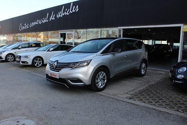 Usado Renault Espace Life 131 CV (96 kW) 2015 Plata Monovolumen
