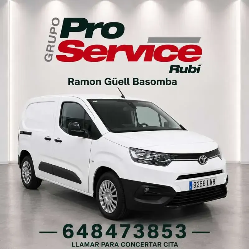 Usado Toyota Proace City City 102 CV (75 kW) 2022 Blanco Monovolumen