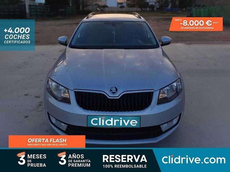 Usado Skoda Octavia Style 116 CV (85 kW) 2016 Blanco Utilitario