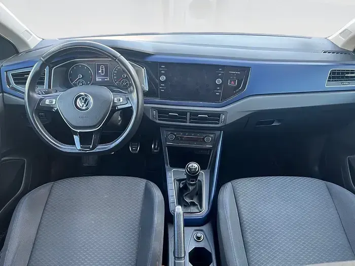 Usado VW Polo United 95 CV (69 kW) 2021 Gris Utilitario