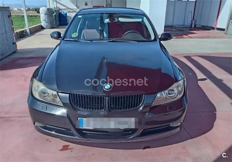 Negro Usado 2007 BMW 320 Familiar | 4200 € (Super precio) - Imagen 1/4