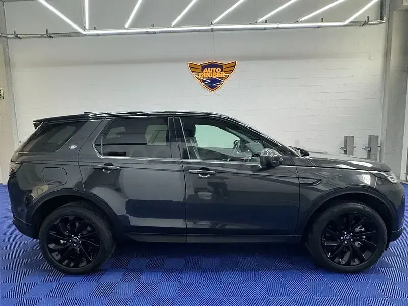 Begagnad Land Rover Discovery Sport R-Dynamic 240 HK (176 kW) 2019 Grå SUV