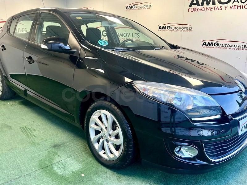 Negro Usado 2013 Renault Mégane Dynamique Berlina | 6999 € (Precio justo) - Imagen 1/4