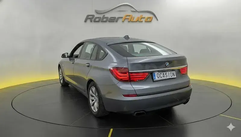 Usado BMW 550 407 CV (299 kW) 2011 Gris / plata Berlina