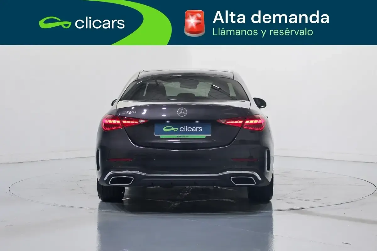 Usado Mercedes C200 204 CV (150 kW) 2022 Negro Berlina