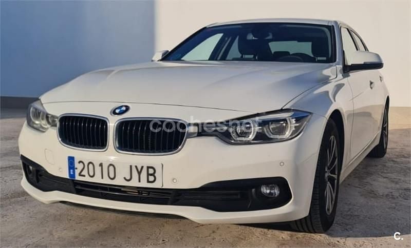 Blanco Usado 2017 BMW 318 Berlina | 12.500 € (Buen precio) - Imagen 1/4