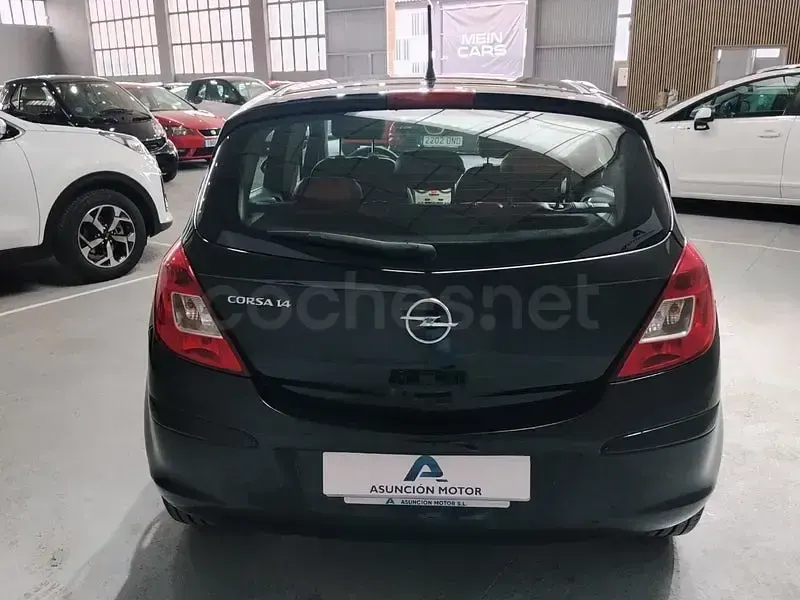 Usado Opel Corsa Enjoy 90 CV (66 kW) 2008 Negro Utilitario