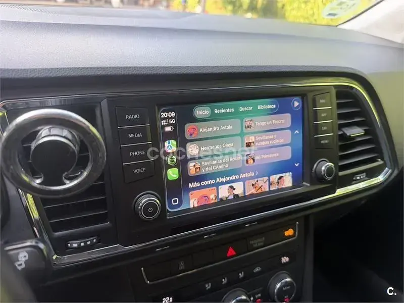 Usado Seat Ateca Style Plus 115 CV (84 kW) 2019 Azul SUV