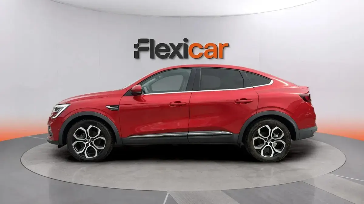 Usado Renault Arkana Zen 145 CV (106 kW) 2021 Rojo SUV