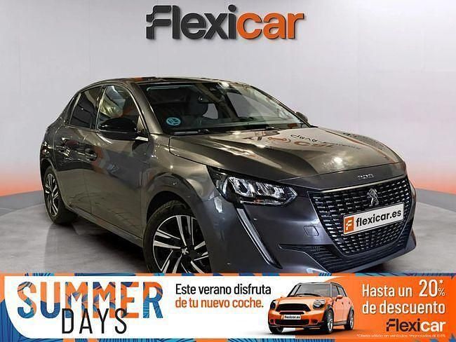 Usado Peugeot 208 Allure 100 CV (73 kW) 2023 Gris Utilitario