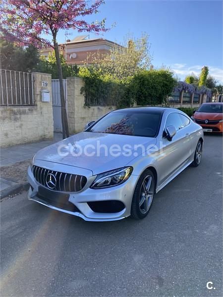 Usado Mercedes C180 156 CV (114 kW) 2017 Gris / plata Coupe
