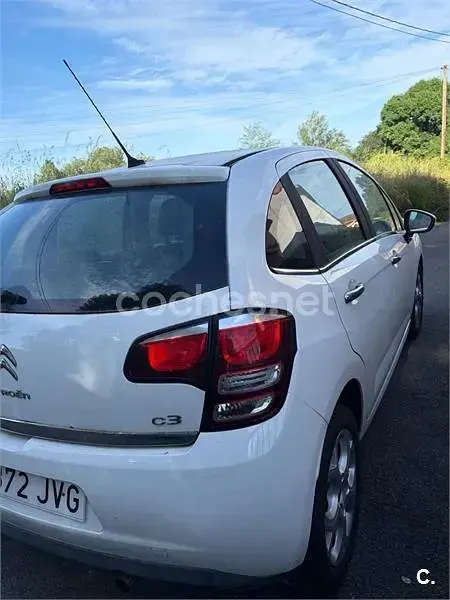 Usado Citroën C3 Live 82 CV (60 kW) 2016 Blanco Berlina