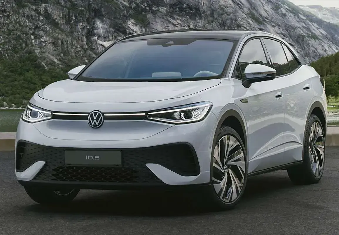 Usado VW ID.5 GTX 219 kW (299 CV) 2025 Gris SUV