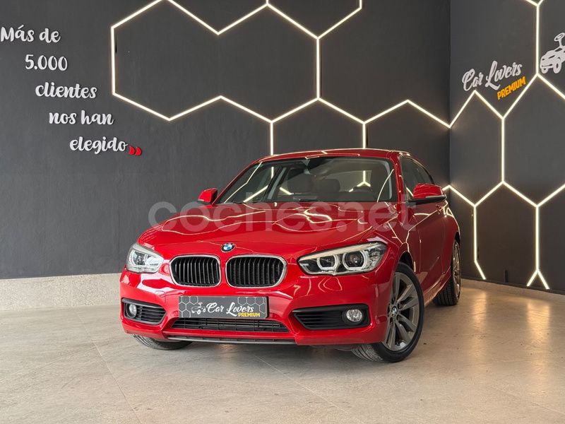 Usado BMW 118 150 CV (110 kW) 2016 Rojo Utilitario
