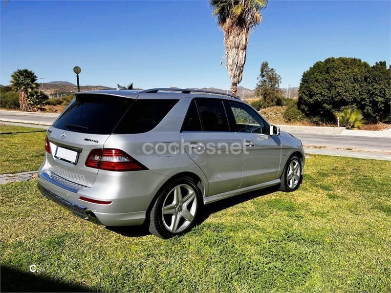 Gris / plata Usado 2012 Mercedes ML350 SUV | 24.900 € (Un poco caro) - Imagen 1/4