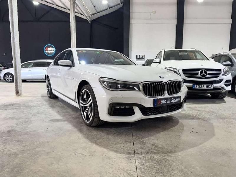 Usado BMW 740 320 CV (235 kW) 2018 Blanco Berlina