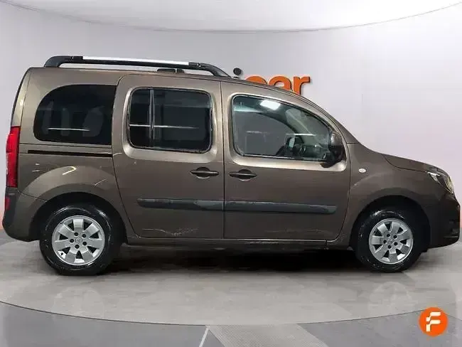 Usado Mercedes Citan 111 80 CV (58 kW) 2020 Marrón Monovolumen