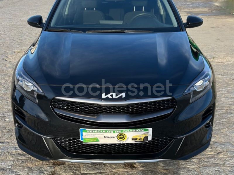 Negro Usado 2022 Kia XCeed SUV | 16.800 € (Buen precio) - Imagen 1/4