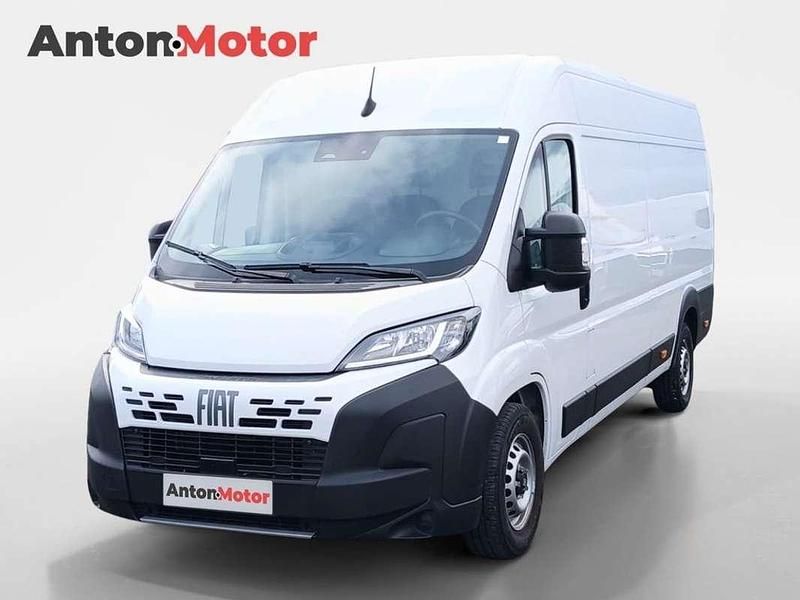 Blanco Usado 2024 Fiat Ducato Van | 28.900 € (Buen precio) - Imagen 1/4