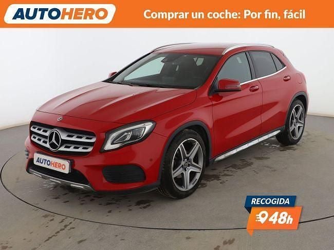 Usado Mercedes GLA200 AMG line 156 CV (114 kW) 2019 Rojo SUV