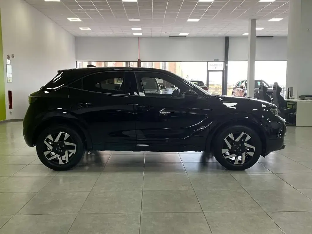 Usado Opel Mokka S 136 CV (100 kW) 2025 Negro SUV