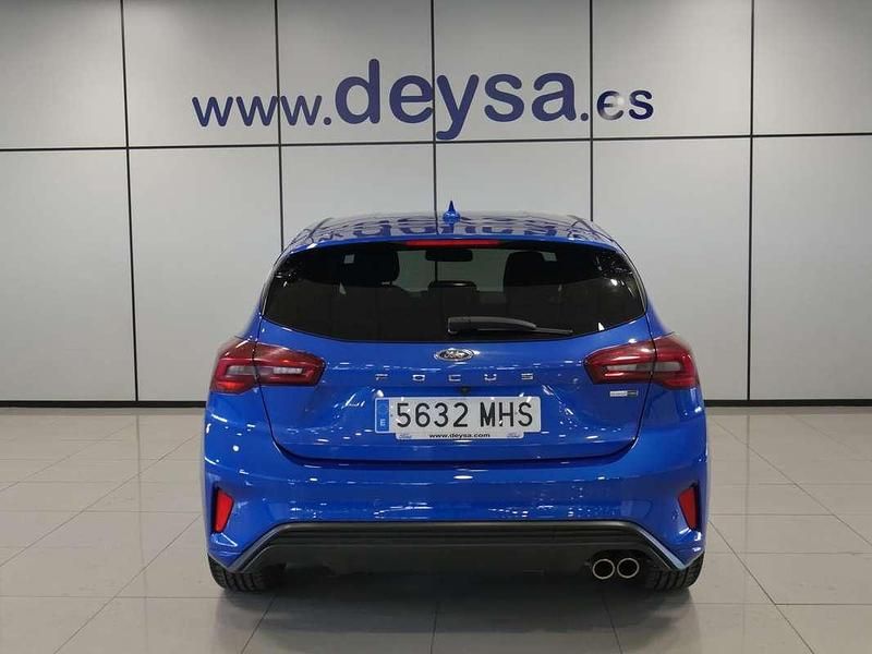Usado Ford Focus ST-Line 125 CV (91 kW) 2023 Azul Utilitario