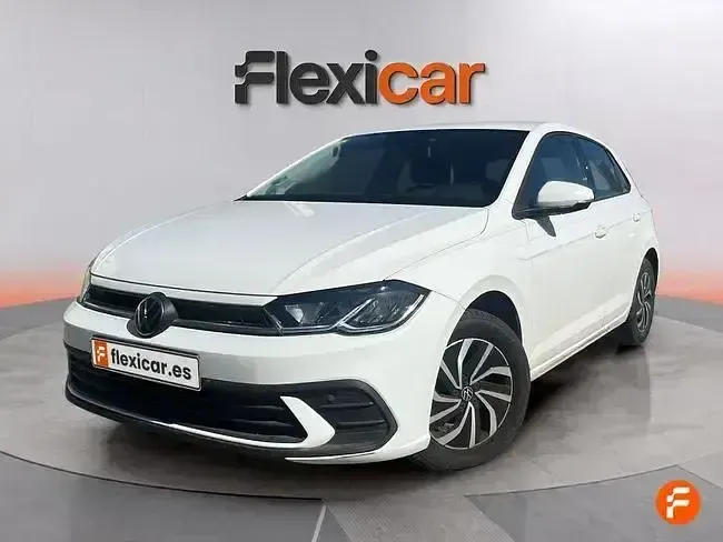 Usado VW Polo Life 95 CV (69 kW) 2021 Blanco Utilitario