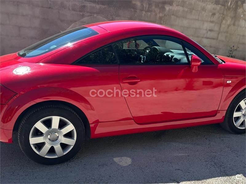 Usado Audi TT 150 CV (110 kW) 2004 Rojo Coupe