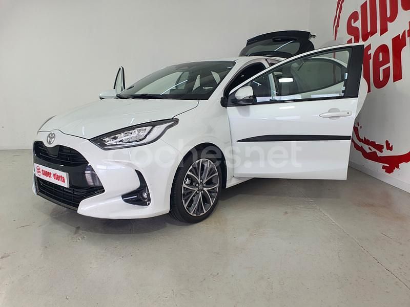 Usado Toyota Yaris Hybrid Style 116 CV (85 kW) 2025 Blanco Berlina