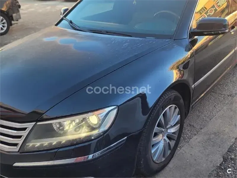 Usado VW Phaeton 240 CV (176 kW) 2013 Negro Berlina