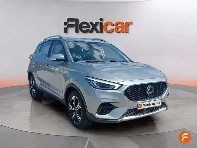 Usado MG ZS Comfort 116 CV (85 kW) 2025 Gris SUV