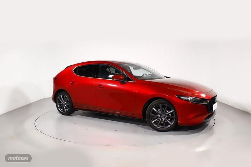 Rojo Usado 2023 Mazda 3 | 24.490 € (Caro) - Imagen 1/4