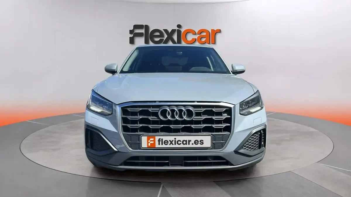 Usado Audi Q2 Premium 110 CV (80 kW) 2022 Gris SUV