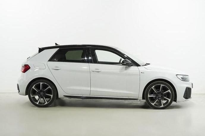 Usado Audi A1 Black Edition 116 CV (85 kW) 2025 SUV