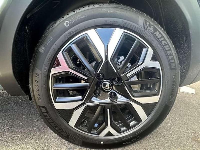 Usado Citroën C4 Business Class 145 CV (106 kW) 2025 Gris SUV