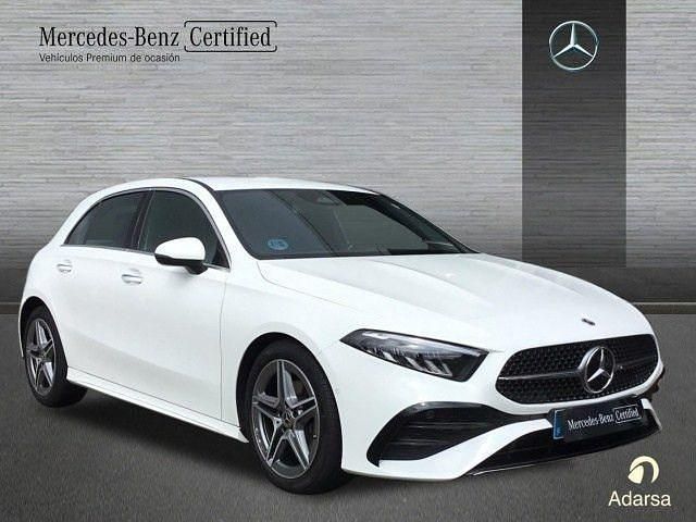 Usado Mercedes A180 116 CV (85 kW) 2024 Blanco polar Berlina