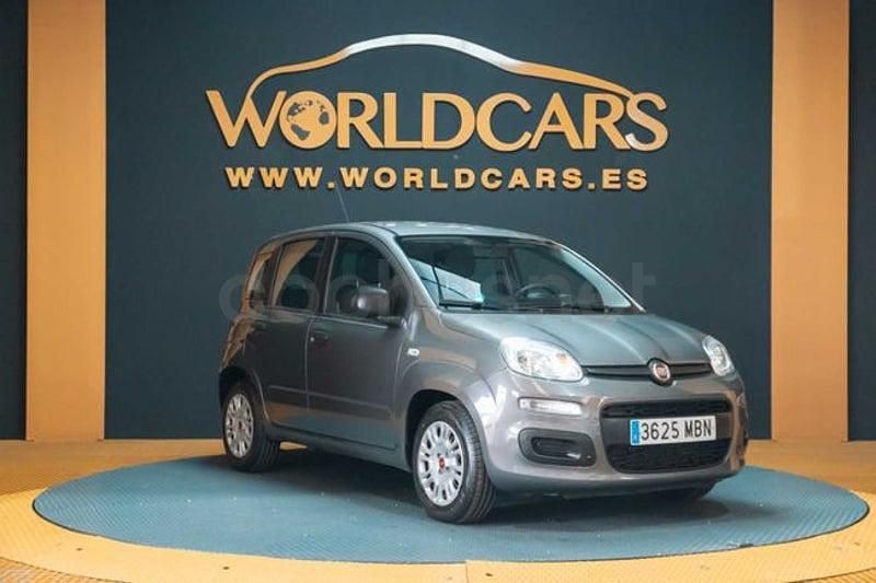 Usado Fiat Panda 70 CV (51 kW) 2022 Gris Utilitario