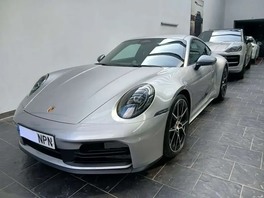 Nuevo Porsche 911 Carrera T 393 CV (289 kW) 2026 Gris Coupe
