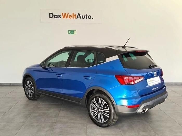 Azul Usado 2024 Seat Arona FR SUV | 20.500 € (Precio justo) - Imagen 1/4