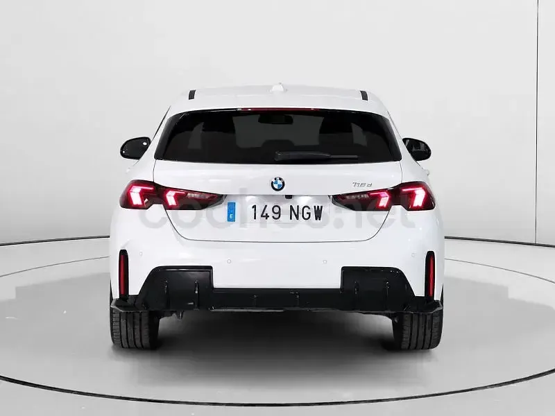 Usado BMW 118 Comfort Edition 150 CV (110 kW) 2025 Blanco Utilitario
