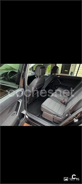 Negro Usado 2017 VW Touran Business Monovolumen | 11.600 € - Imagen 1/4